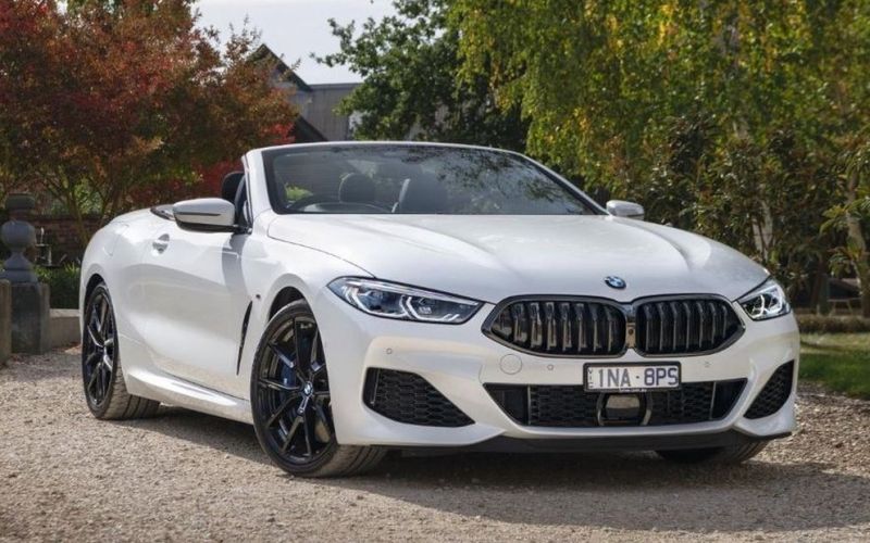 2022 BMW 8 Series 40i HERITAGE EDITION