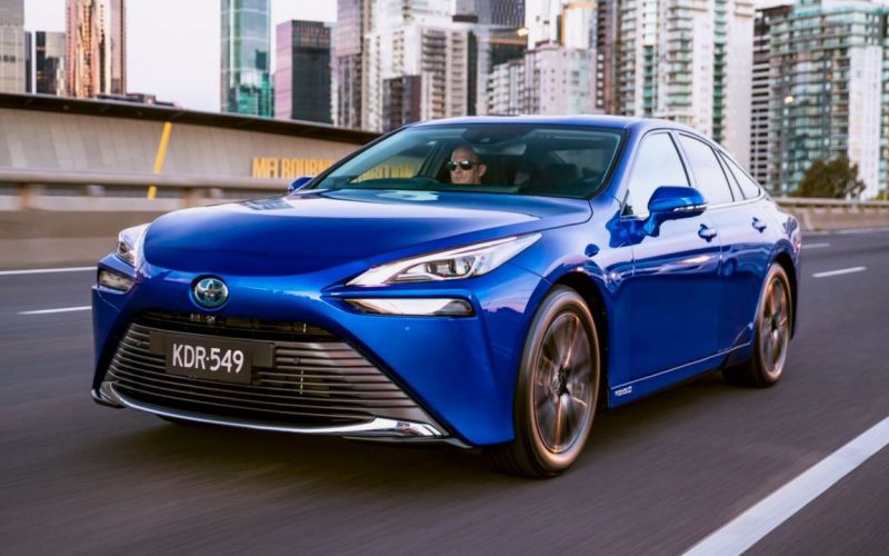 2021 Toyota Mirai FUEL CELL ELECTRIC VEHICLE fourdoor sedan