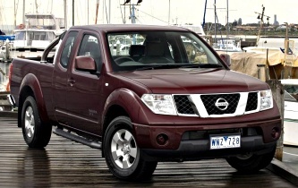 2013 Nissan Navara RX (4x4)
