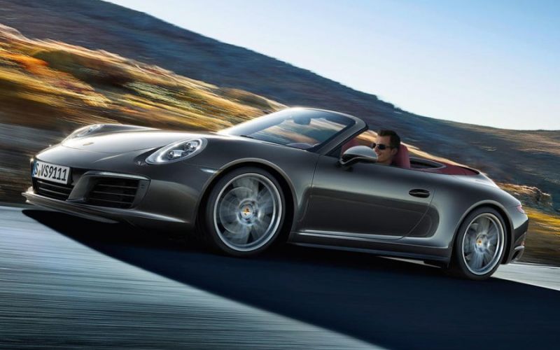2018 Porsche 911 CARRERA 4S