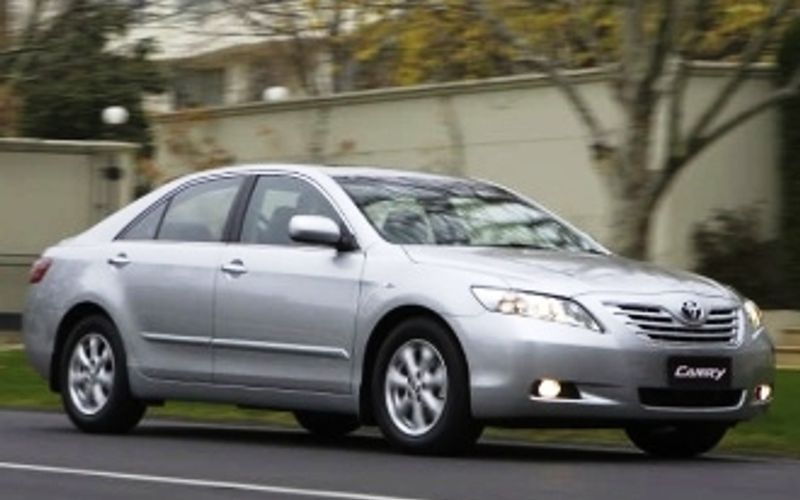 2012 Toyota Camry GRANDE four-door sedan Specifications | CarExpert