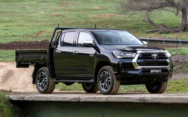 2022 Toyota Hilux Workmate 4x4 Double Cab Chassis Specifications