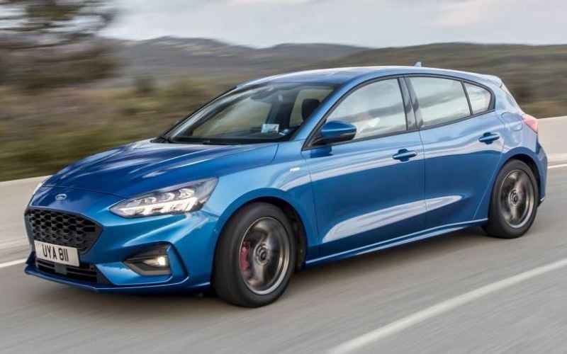 2018 Ford Focus ST-LINE four-door hatchback Specifications | CarExpert