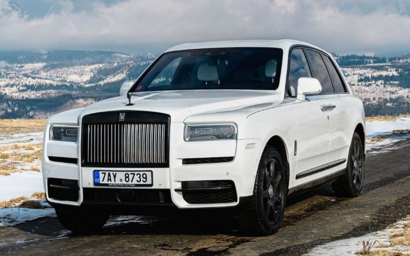2021 Rolls-Royce Cullinan BLACK BADGE