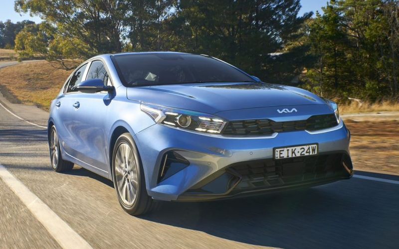 2022 Kia Cerato SPORT+ four-door sedan Specifications | CarExpert