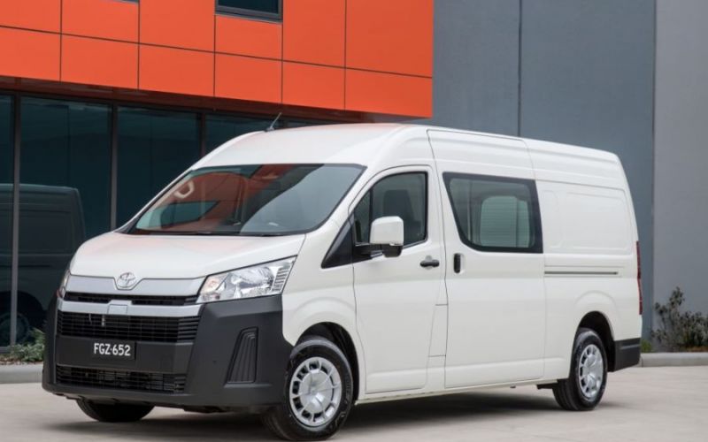 hiace 2020 specs