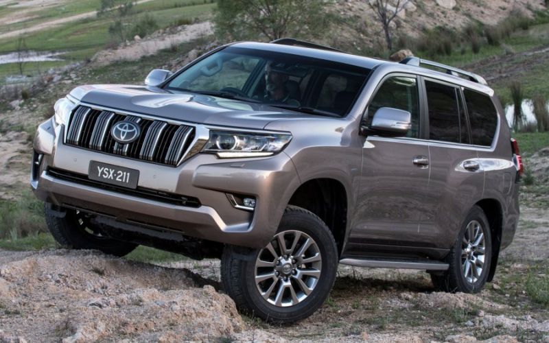 2019 Toyota LandCruiser PRADO KAKADU (4x4) four-door wagon ...