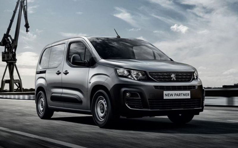 2021 Peugeot Partner PRO LWB