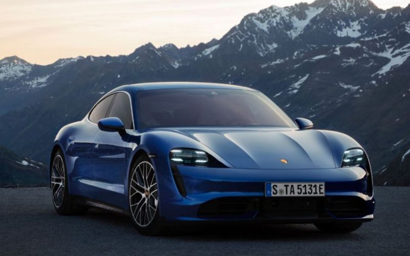 2021 Porsche Taycan TURBO
