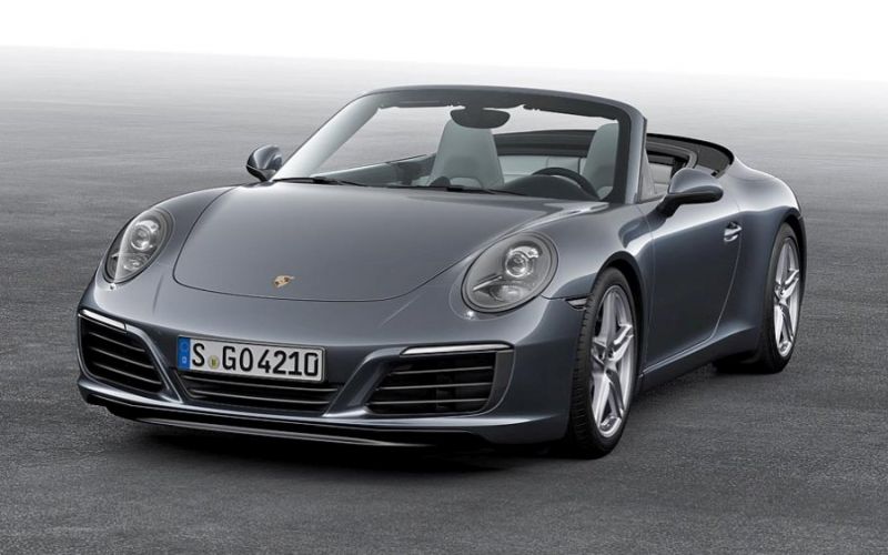 2018 Porsche 911 CARRERA