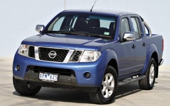 2012 nissan navara st 4x4