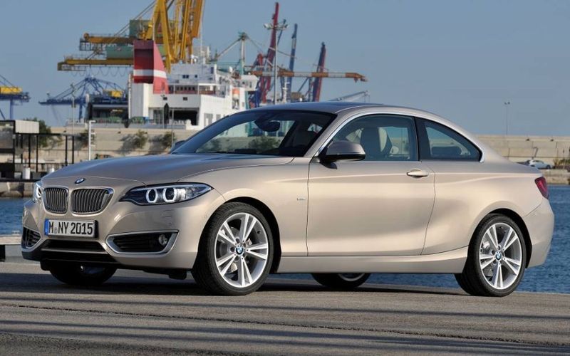 2019 BMW 2 Series 20d SPORT LINE twodoor coupe Specifications CarExpert
