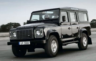 2013 Land Rover Defender 110 (4x4)
