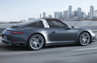 2018 Porsche 911 TARGA 4
