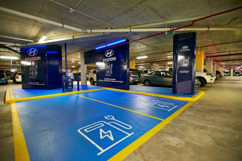 Victoria to fine drivers blocking EV chargers