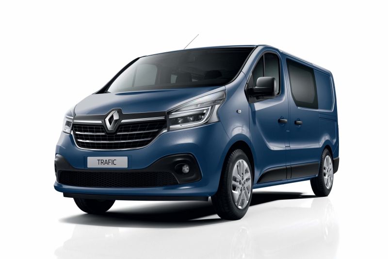 Renault Trafic drive-away pricing headlines EOFY deals