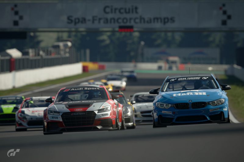 Join us for an online race at Bathurst this Friday!