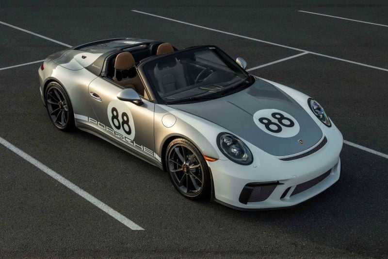 Porsche auctioning final 991 911 for COVID-19