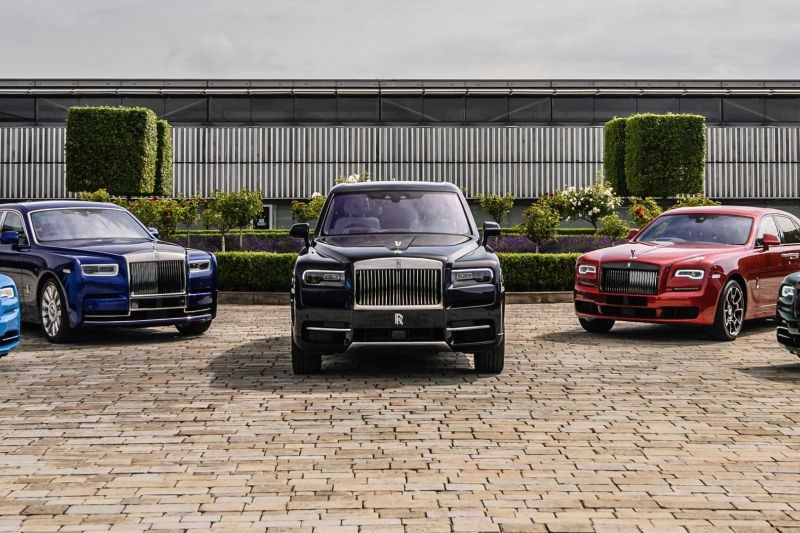 Rolls-Royce announcing electric vehicle plans in September