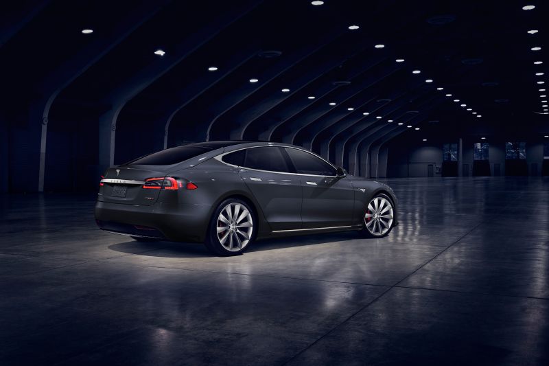 2020 Tesla Model S price and specs