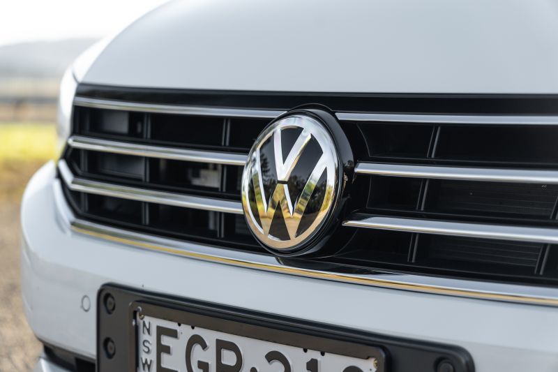 Why is Volkswagen Australia pushing online car sales so hard?