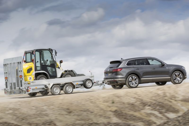 Volkswagen Touareg V8 TDI R-Line locked in for Australia