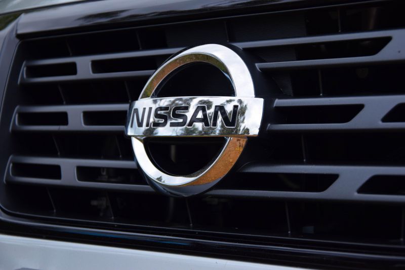 2020 Nissan Navara ST off-road