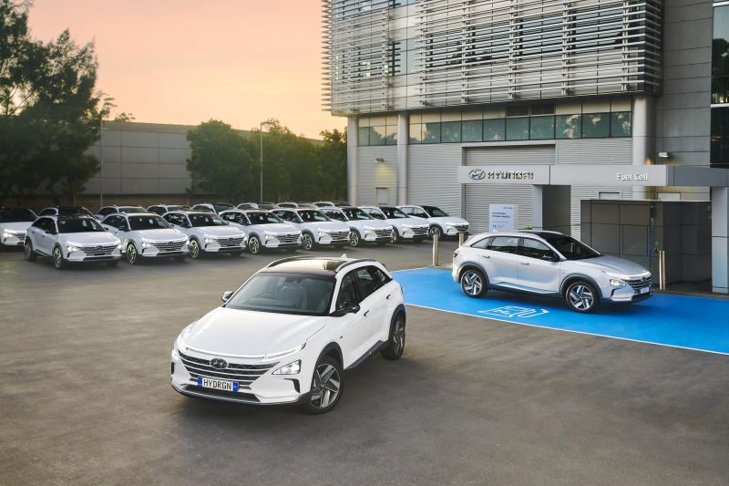 Hyundai's hydrogen fuel-cell trucks in Australia as soon as 2025