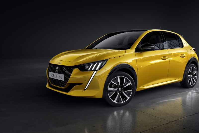 Peugeot 208 arrival delayed, PHEVs coming - UPDATE