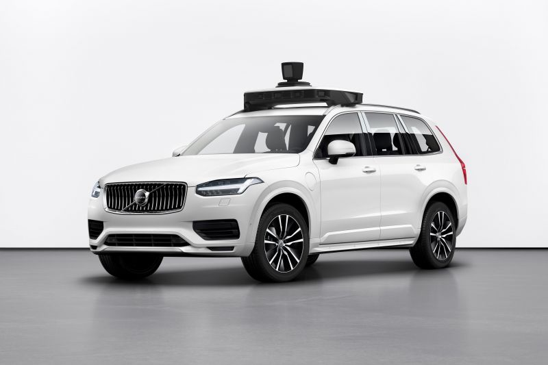 Volvo chooses Waymo as self-driving car partner