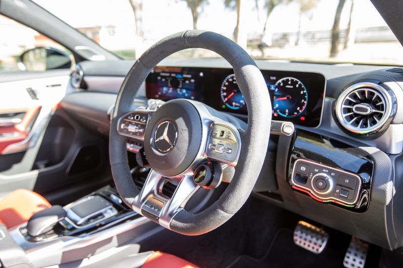 2020 Mercedes-AMG A45 S performance