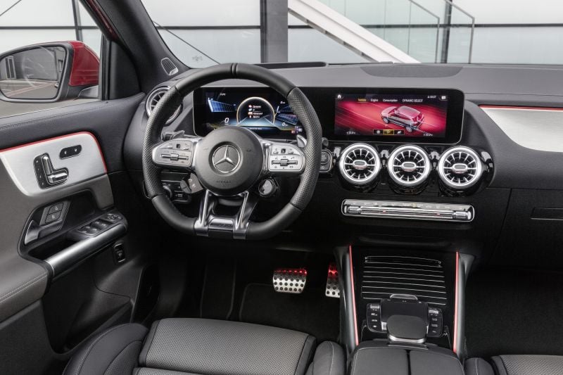 2021 Mercedes-Benz GLA price and specs