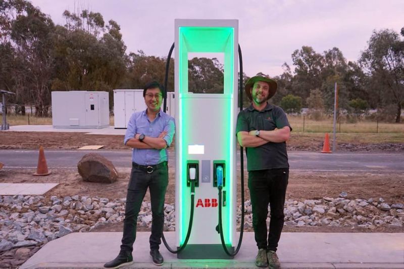 Building underway for Western Australia's sprawling EV charger network