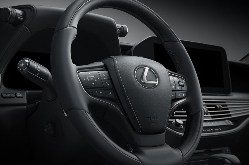 2021 Lexus LS price and specs