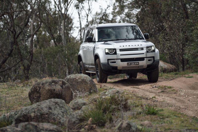2021 Land Rover Defender 110 price and specs