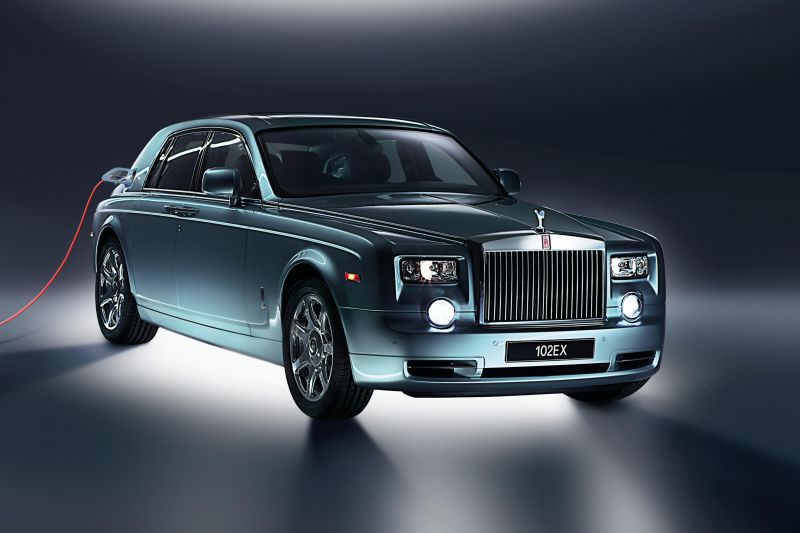 Electric Rolls-Royce coming by 2030