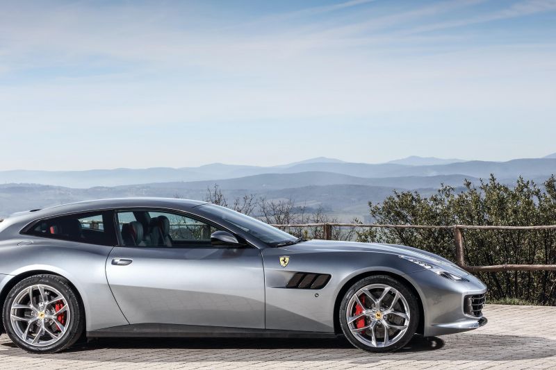 Ferrari ends production of GTC4 Lusso
