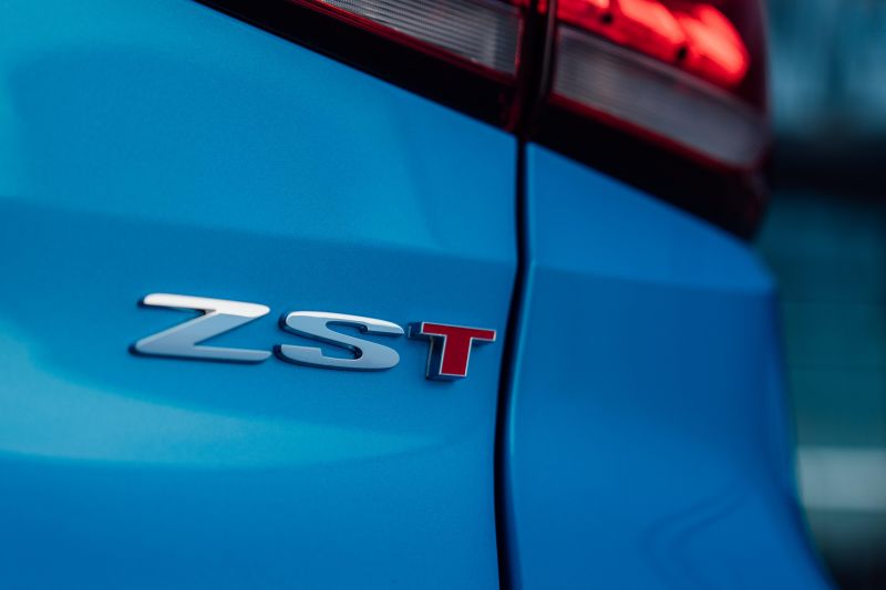 2020 MG ZST price and specs
