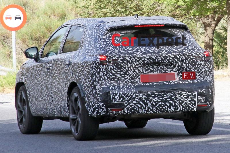 2021 Nissan Qashqai interior spied, may be delayed