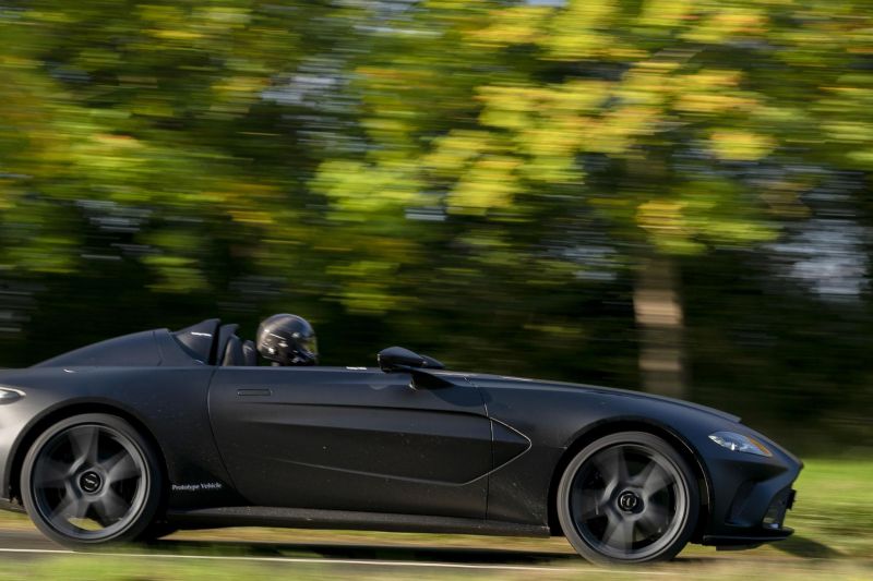 2021 Aston Martin V12 Speedster prototype revealed