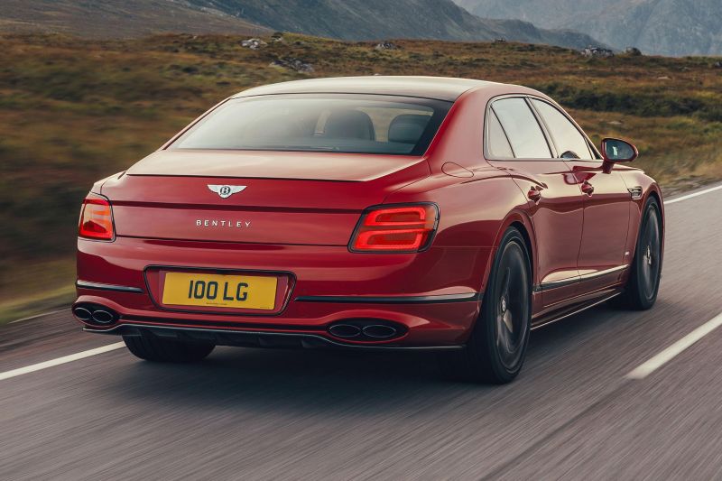 2021 Bentley Flying Spur V8 unveiled