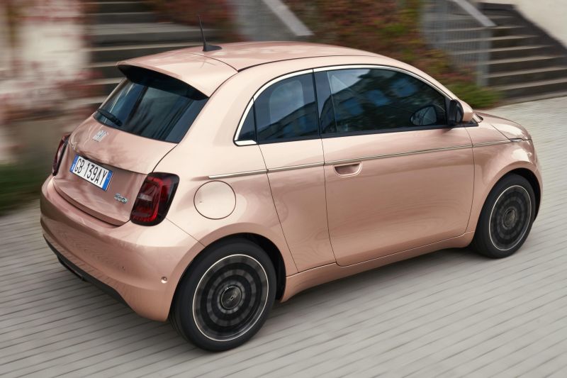 2021 Fiat 500 3+1 unveiled