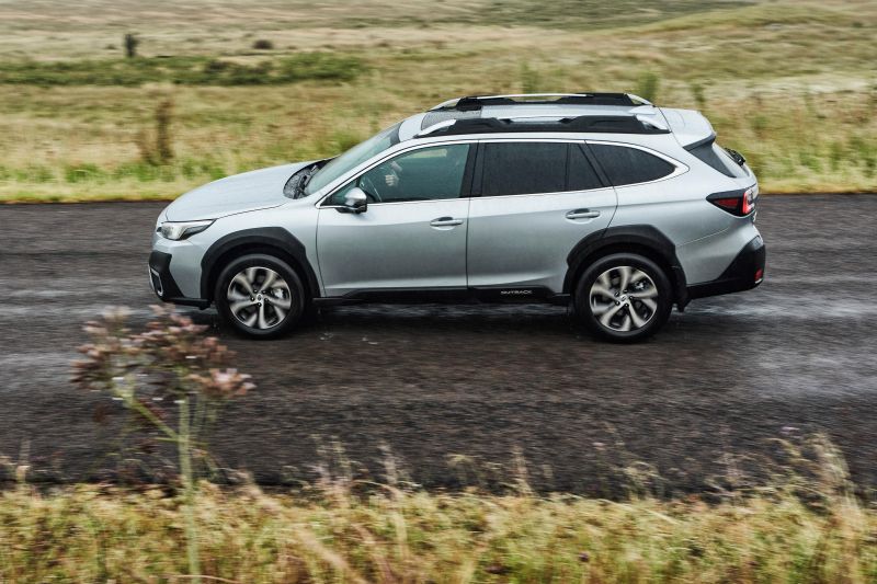 VFACTS: 2021 Subaru Outback leads large SUV segment