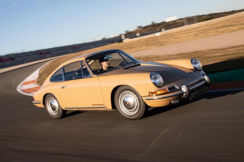 Iconic cars: Porsche 911