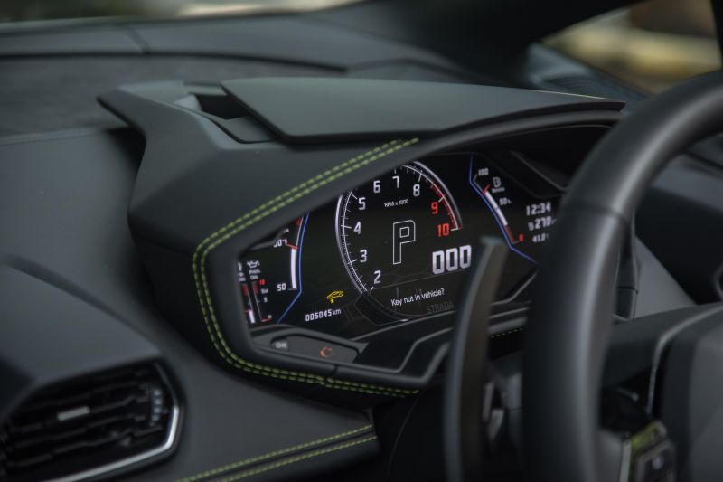 2021 Lamborghini Huracan Evo Spyder Review