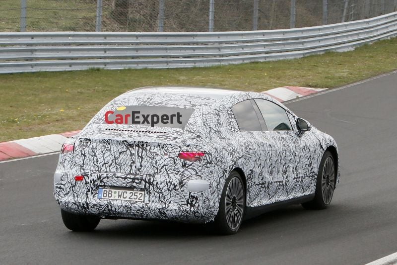 2022 Mercedes-Benz EQE spied at the Nürburgring