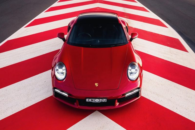 2021 Porsche 911 Turbo: Track test