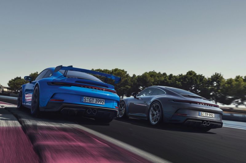 2022 Porsche 911 GT3 Touring price and specs