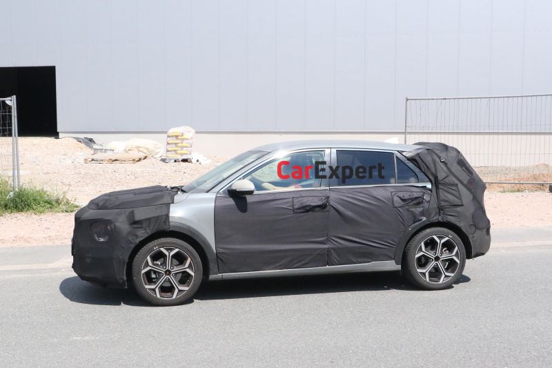 2022 Kia Niro spied inside and out