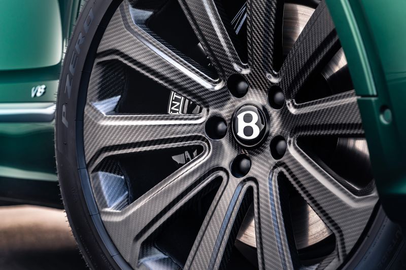Bentley debuts world's largest carbon wheels